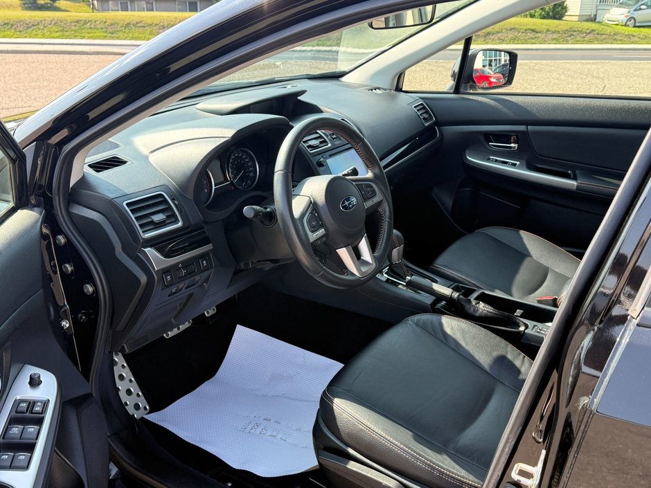 Subaru Crosstrek Limited 2017-10