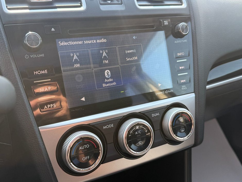 Subaru Crosstrek Limited 2017-15