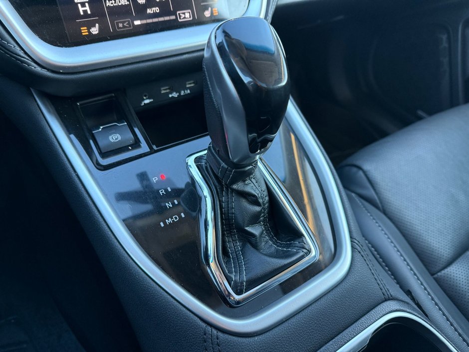 Subaru Outback Limited 2020-17