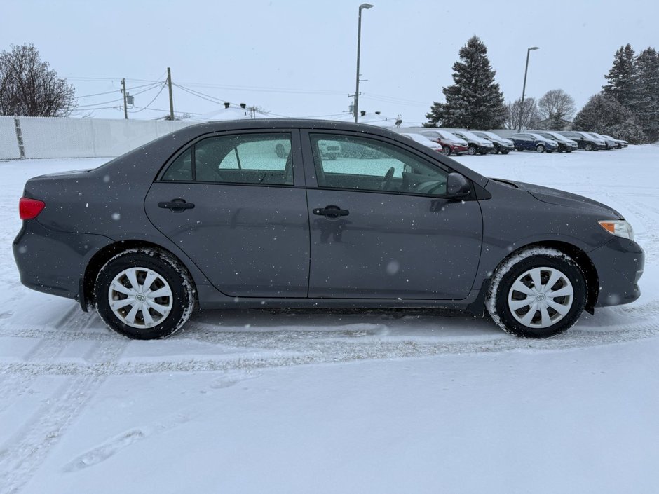 Toyota Corolla  2009-3