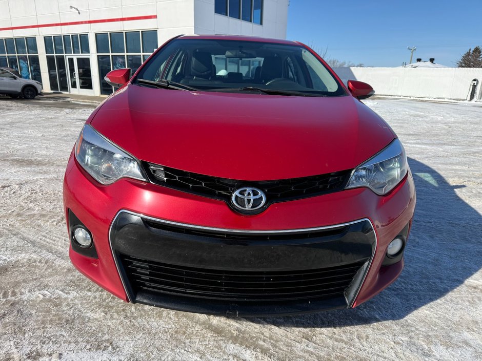Toyota Corolla S 2015-1
