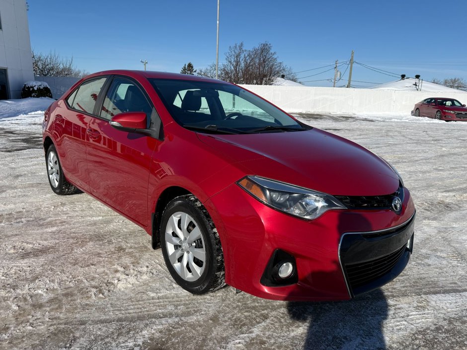 Toyota Corolla S 2015-3