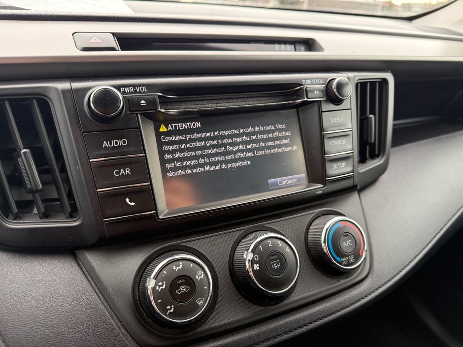 Toyota RAV4 LE 2017-17