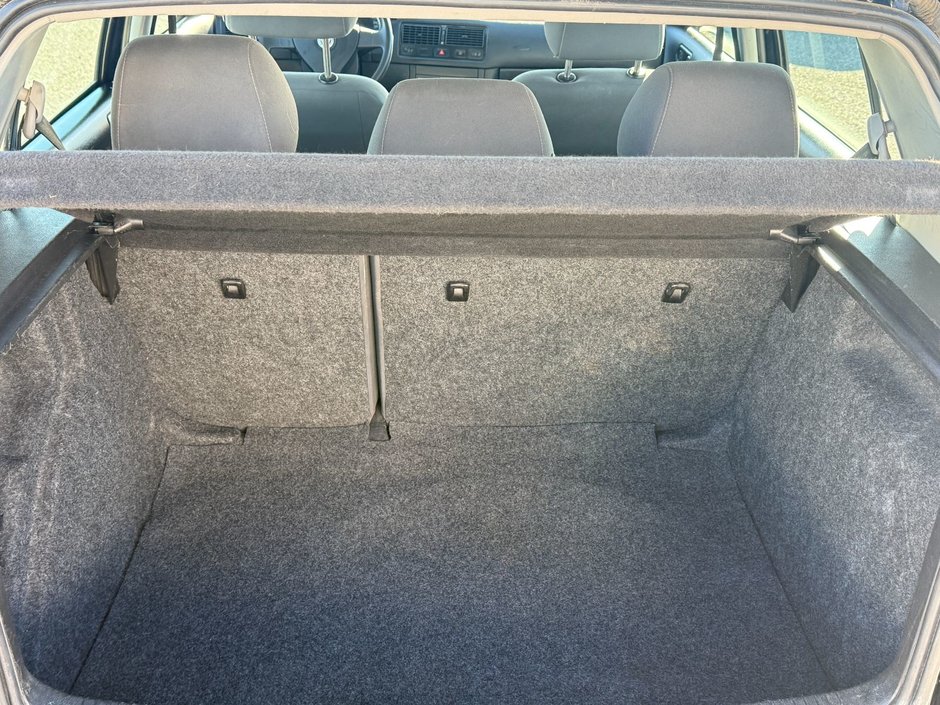 2010 Volkswagen City Golf-6