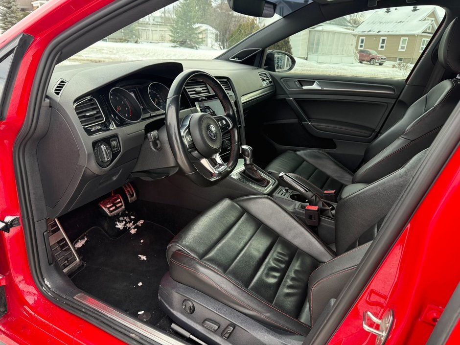 2019 Volkswagen Golf GTI-9