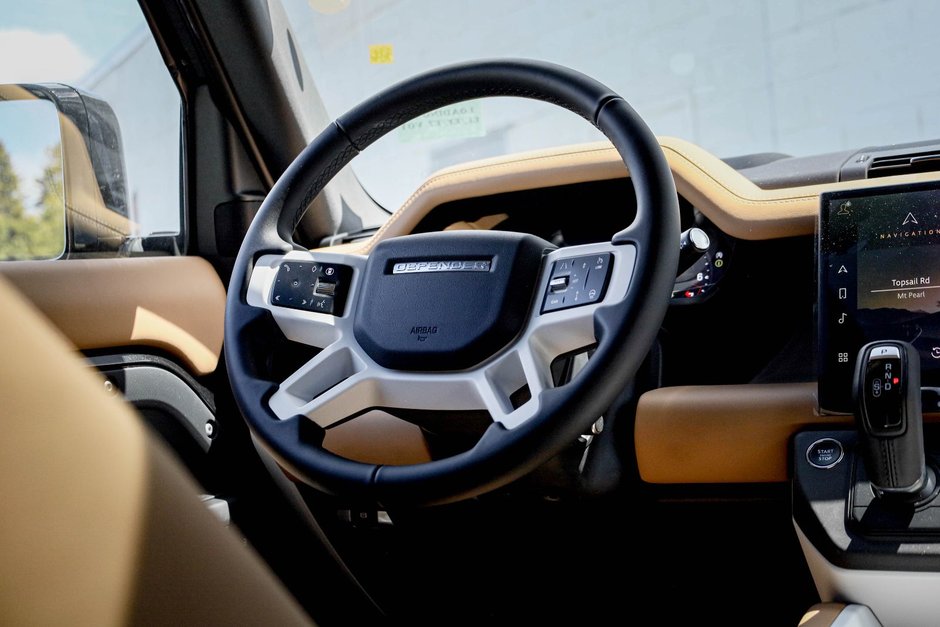 2026 Land Rover Defender 110 S-15