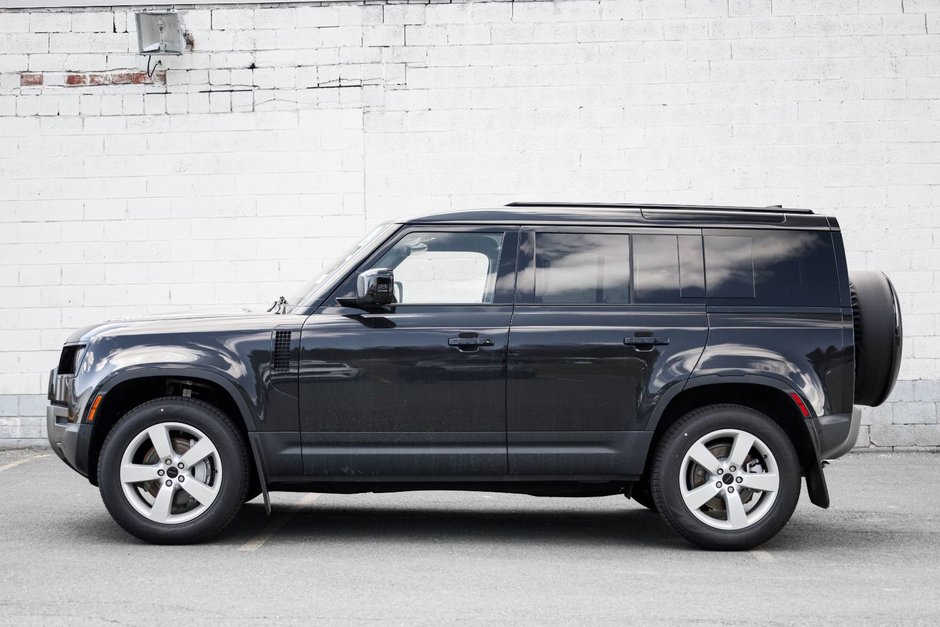 2026 Land Rover Defender 110 S-0