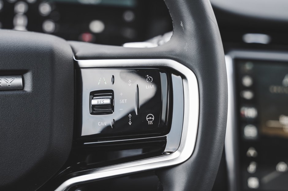 2024 Land Rover DISCOVERY SPORT P250 Dynamic SE-17