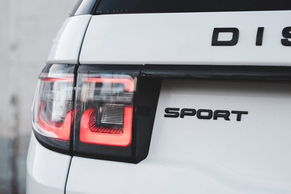 2024 Land Rover DISCOVERY SPORT P250 Dynamic SE-9
