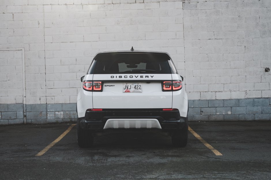 2024 Land Rover DISCOVERY SPORT P250 Dynamic SE-8