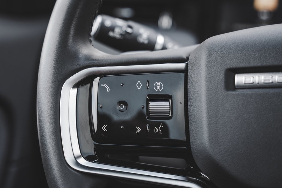 2024 Land Rover DISCOVERY SPORT P250 Dynamic SE-16