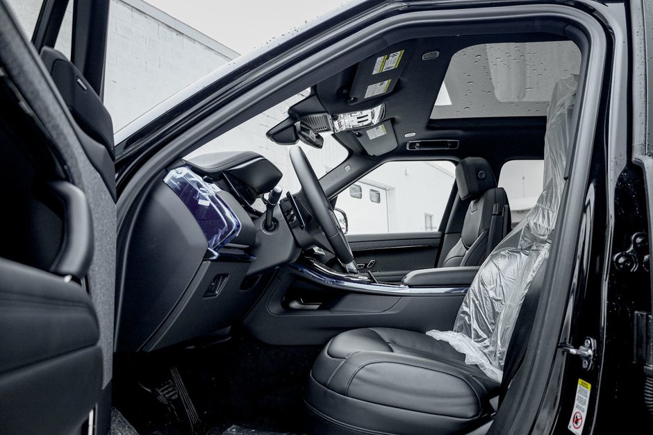 2026 Land Rover Range Rover Sport Mild Hybrid S-6