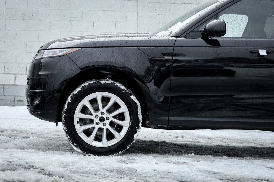 2026 Land Rover Range Rover Sport Mild Hybrid S-1