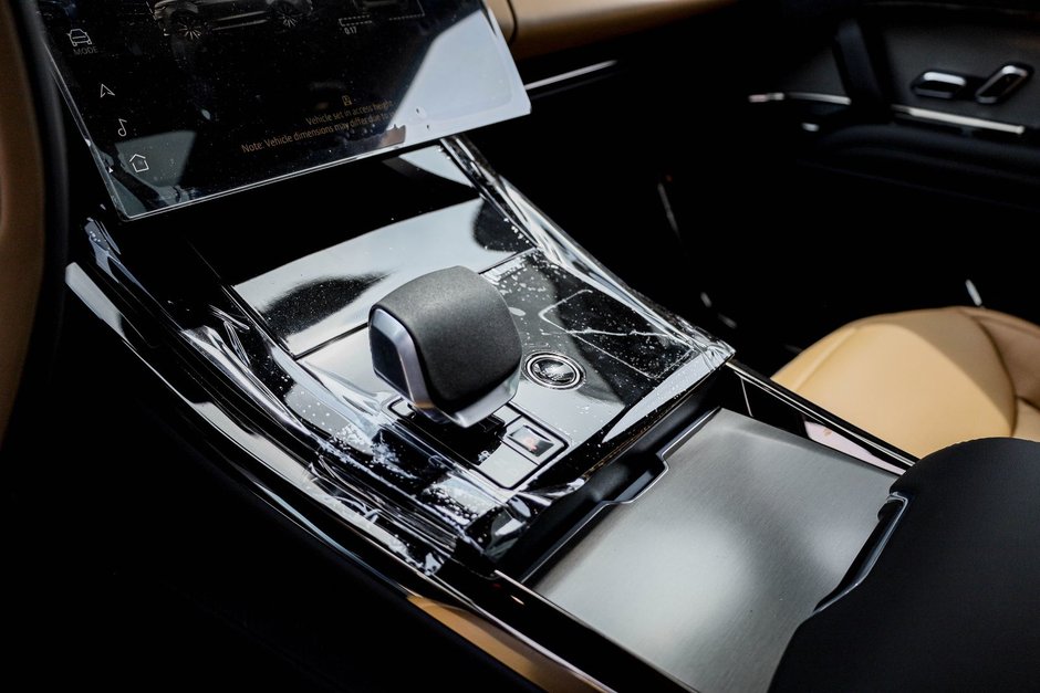 2026 Land Rover Range Rover Sport Dynamic SE-13