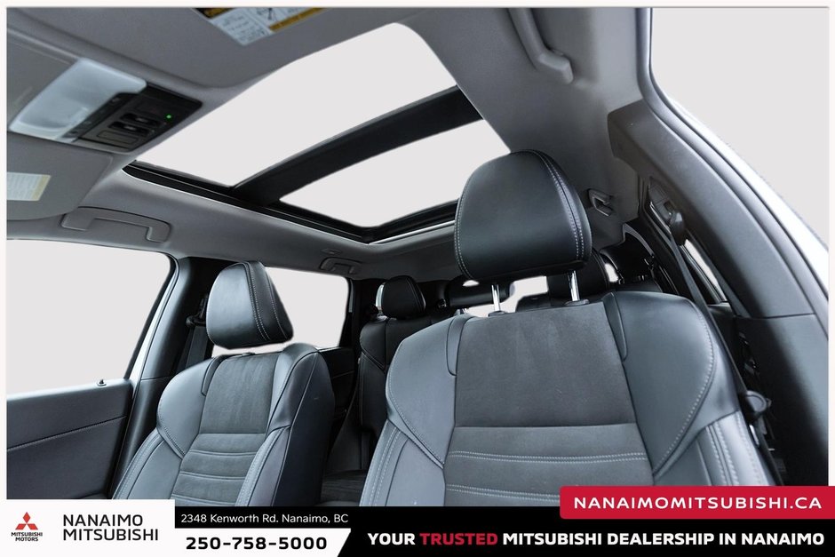 2024 Mitsubishi OUTLANDER PHEV LE-24
