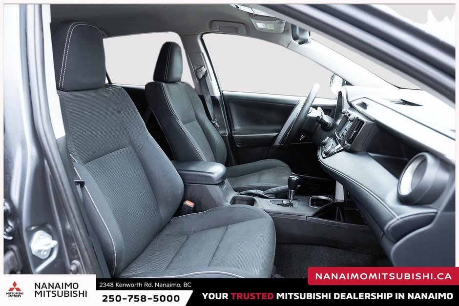 2018 Toyota RAV4 Hybrid LE+-19