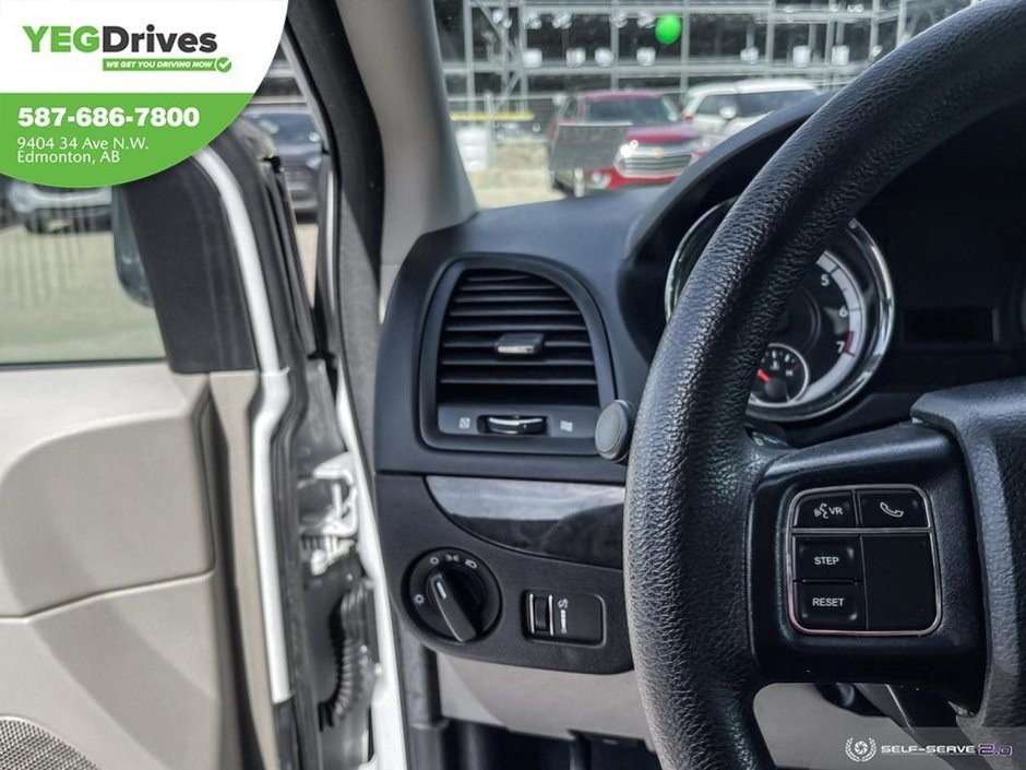 2018 Dodge Grand Caravan SXT-16