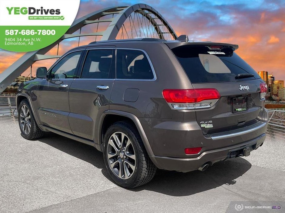 2017 Jeep Grand Cherokee Overland-3