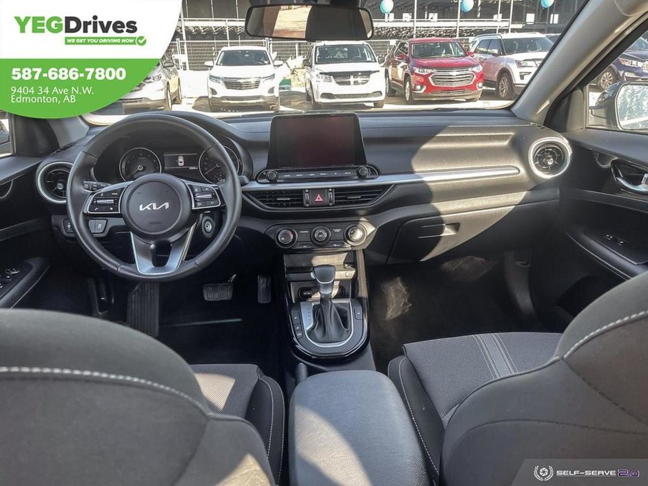2024 Kia Forte EX-23