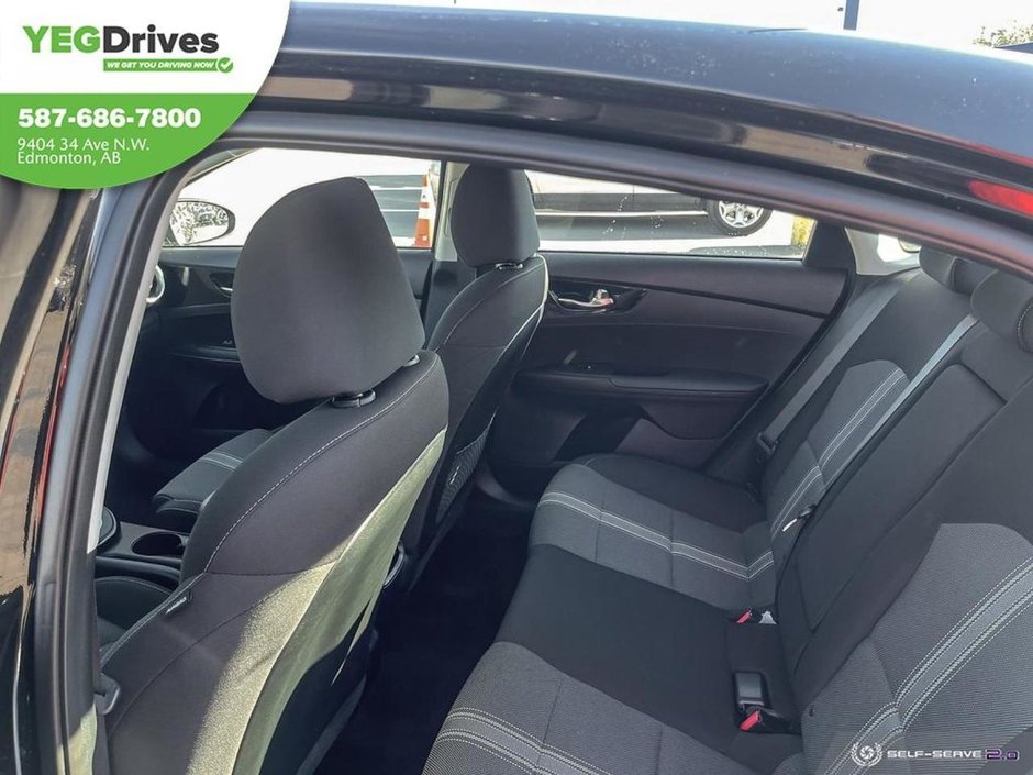 2024 Kia Forte EX-22