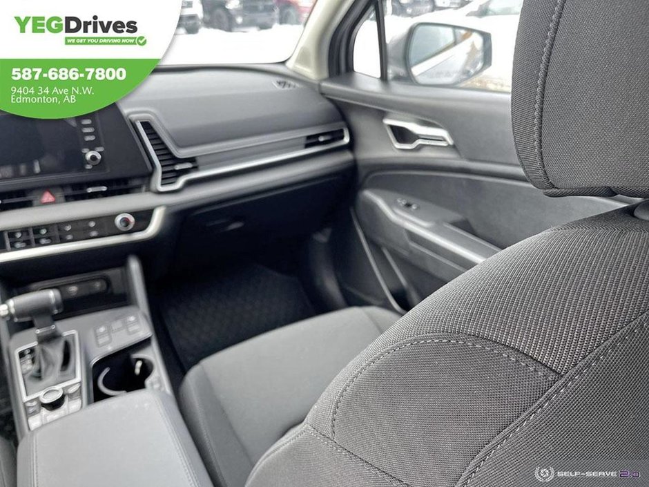 2024 Kia Sportage LX-24