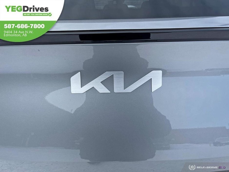 2024 Kia Sportage LX-8