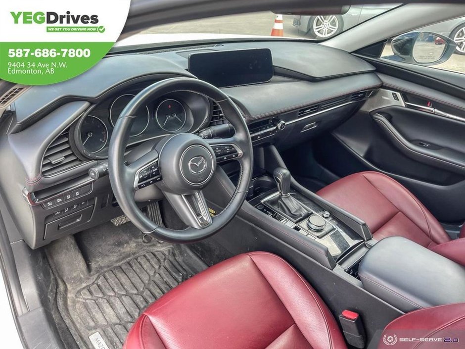 2024 Mazda 3 GT w/Turbo-12