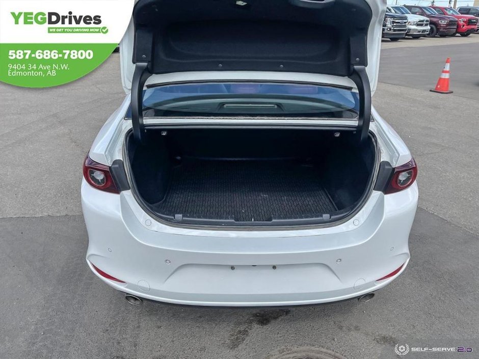2024 Mazda 3 GT w/Turbo-11