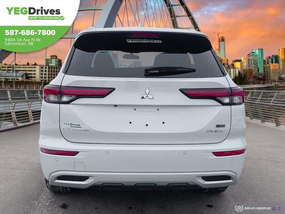 2025 Mitsubishi Outlander Plug-In Hybrid GT-4