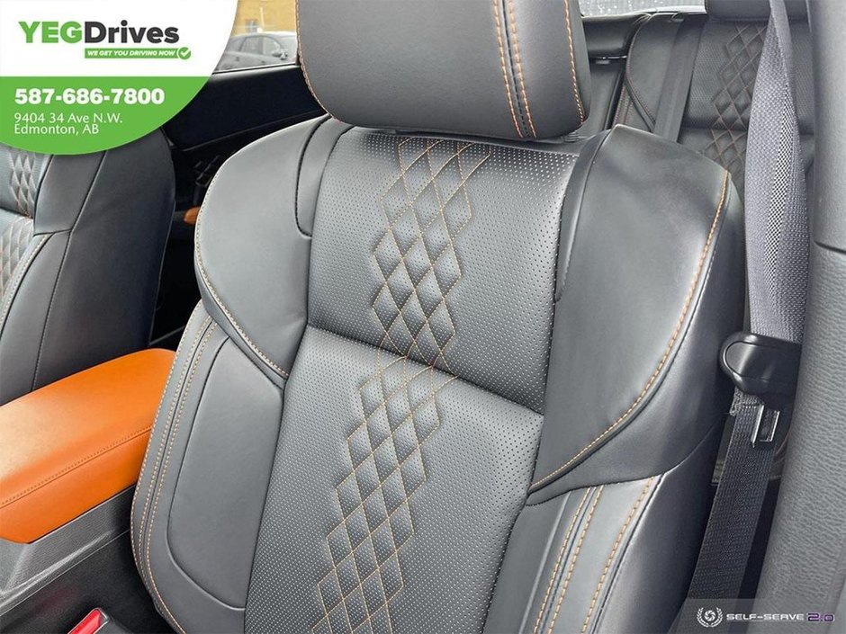2025 Mitsubishi Outlander Plug-In Hybrid GT-19
