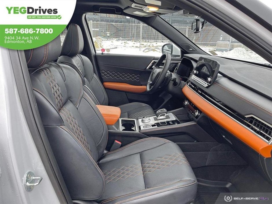 2025 Mitsubishi Outlander Plug-In Hybrid GT-21