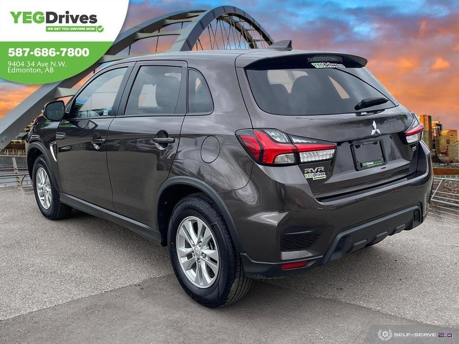 2024 Mitsubishi RVR SE-3
