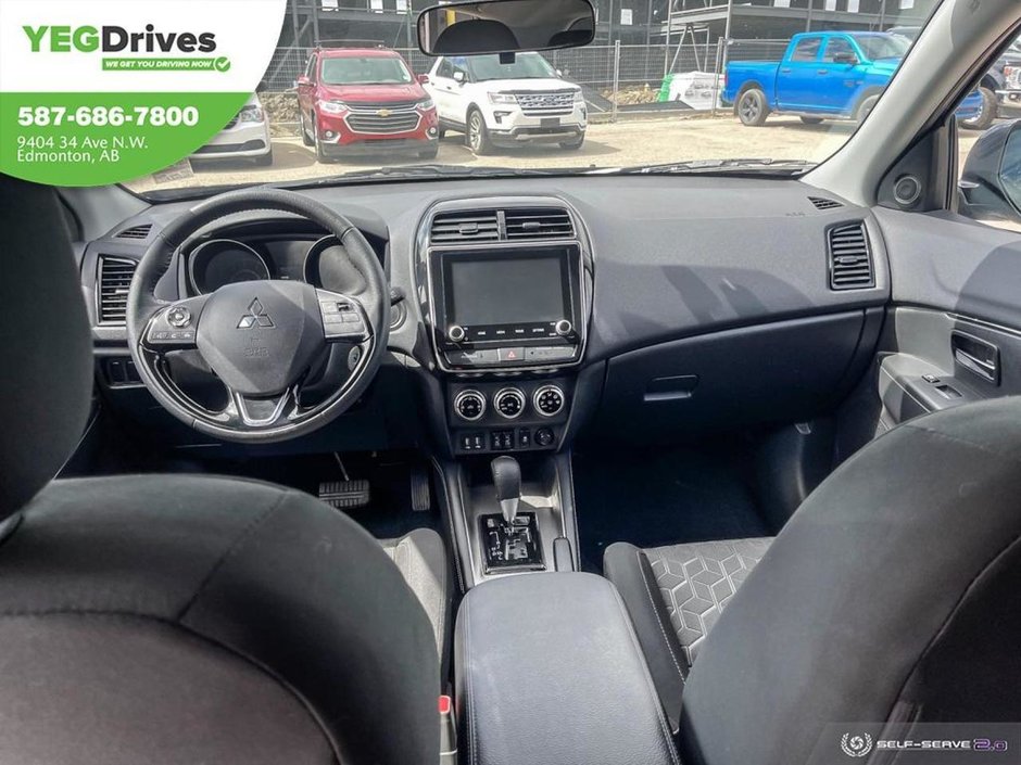 2024 Mitsubishi RVR SE-23
