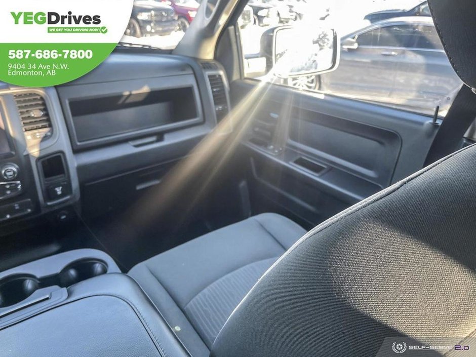 2022 Ram 1500 Classic Express-24