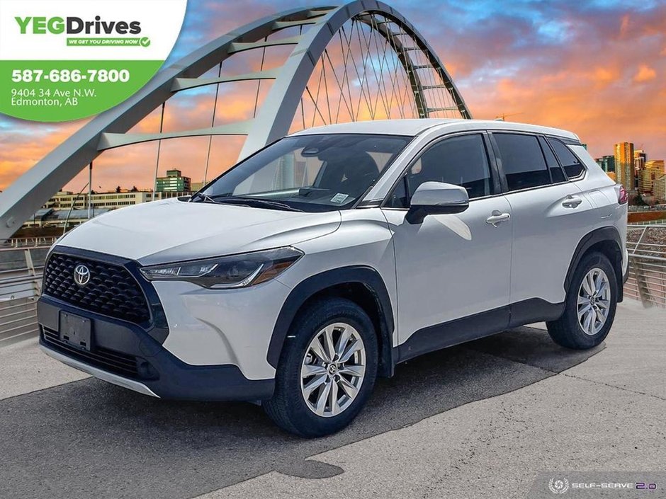 2023 Toyota COROLLA CROSS LE-0
