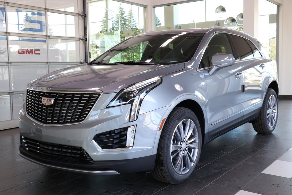 XT5 Premium Luxury 2025 à Montréal, Québec - w940px