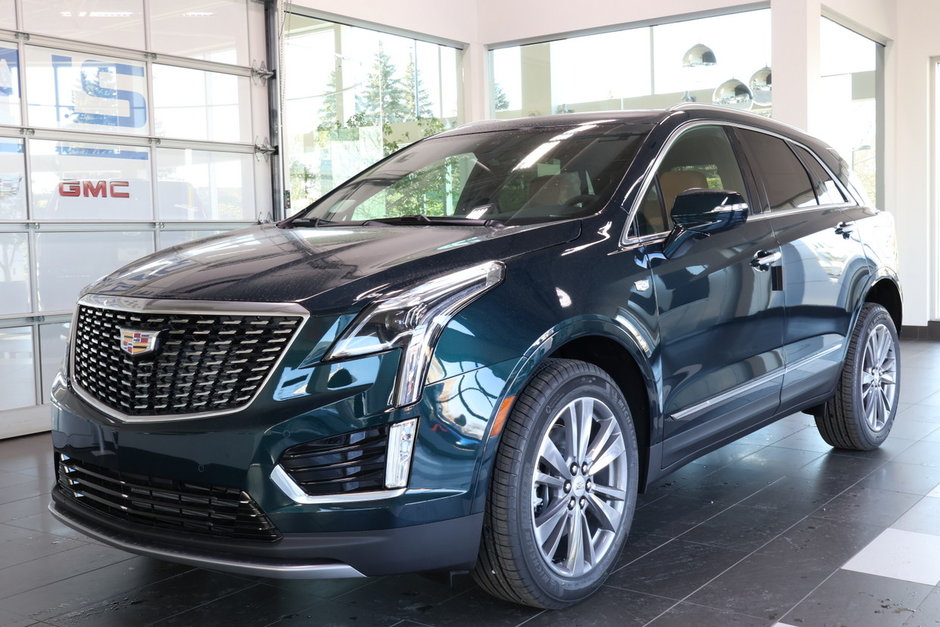 XT5 Premium Luxury 2025 à Montréal, Québec - w940px