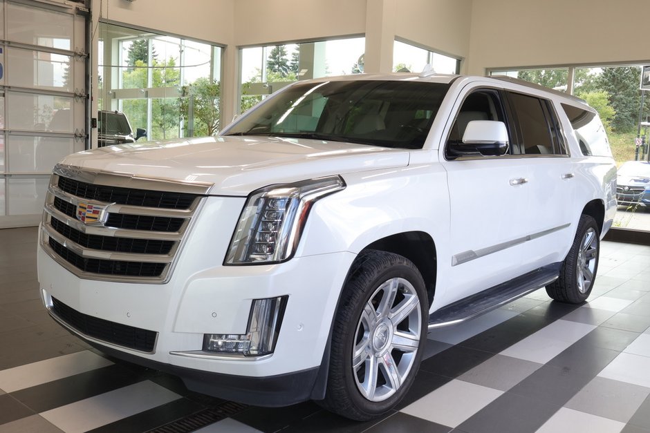 2018 Cadillac Escalade ESV in Montreal, Quebec - w940px