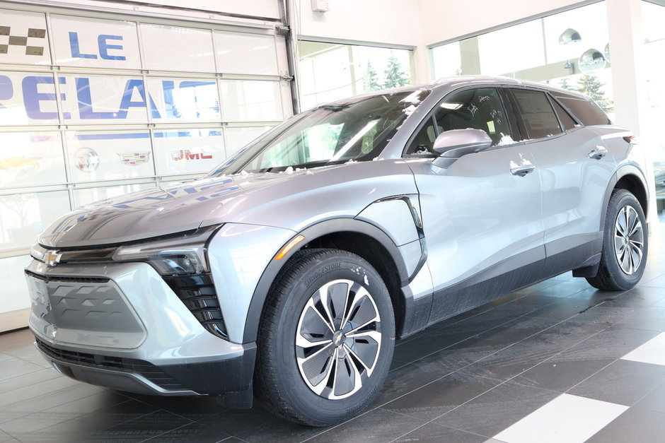 Chevrolet Blazer EV  2025 à Montréal, Québec - w940px