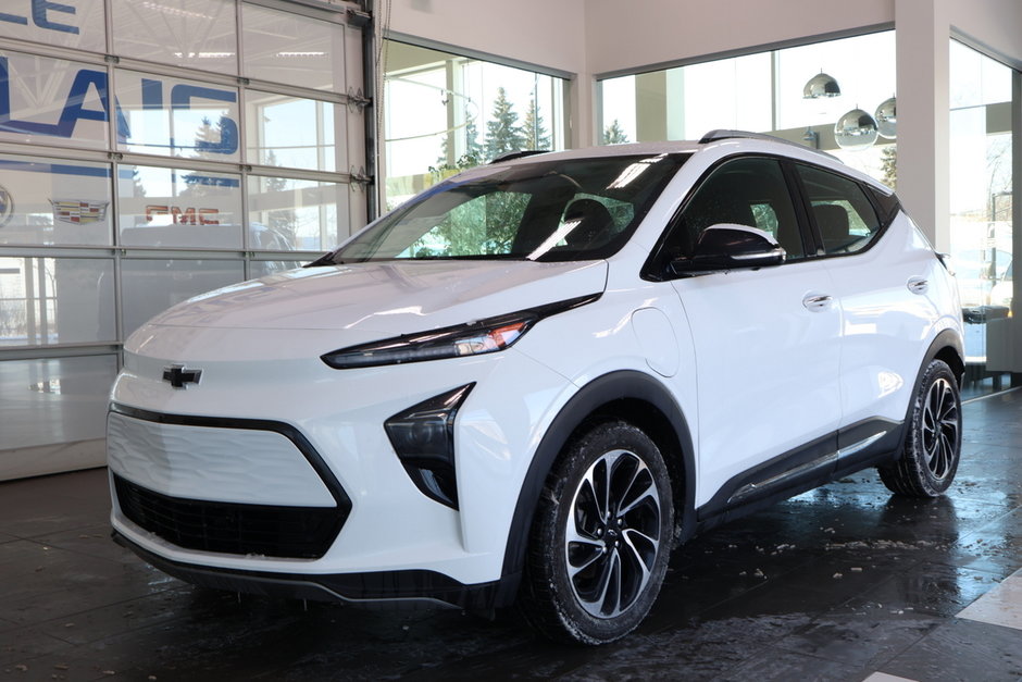 2023 Chevrolet BOLT EUV in Montreal, Quebec - w940px