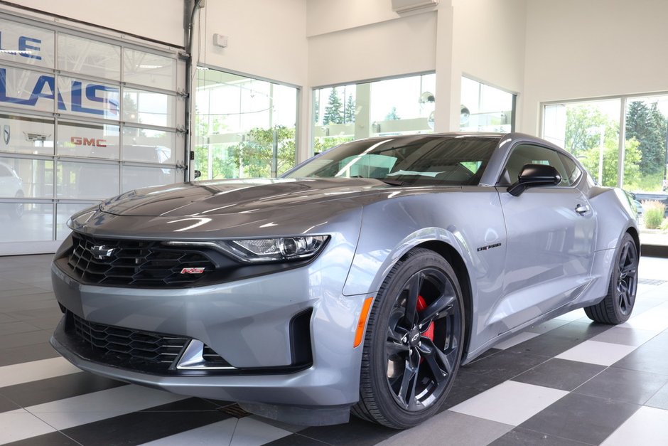 2022 Chevrolet Camaro 1LT RS in Montreal, Quebec - w940px