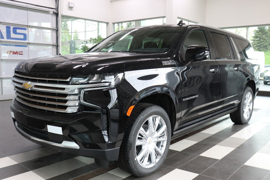 Chevrolet Suburban  2024 à Montréal, Québec - w940px