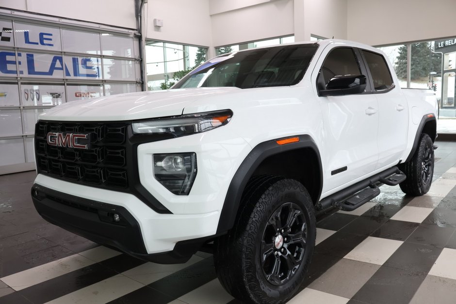 GMC Canyon  2023 à Montréal, Québec - w940px