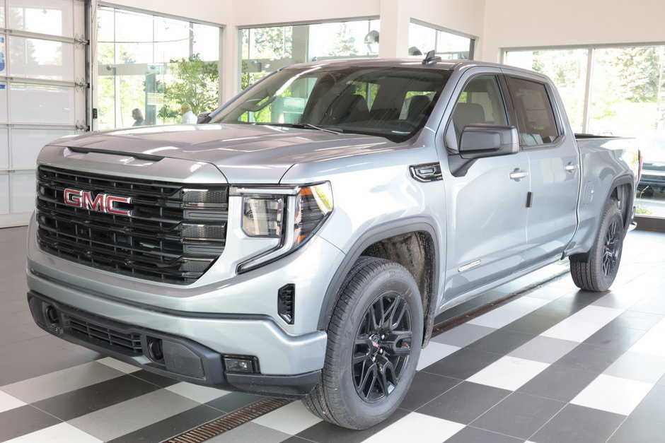 2024 GMC Sierra 1500 in Montreal, Quebec - w940px