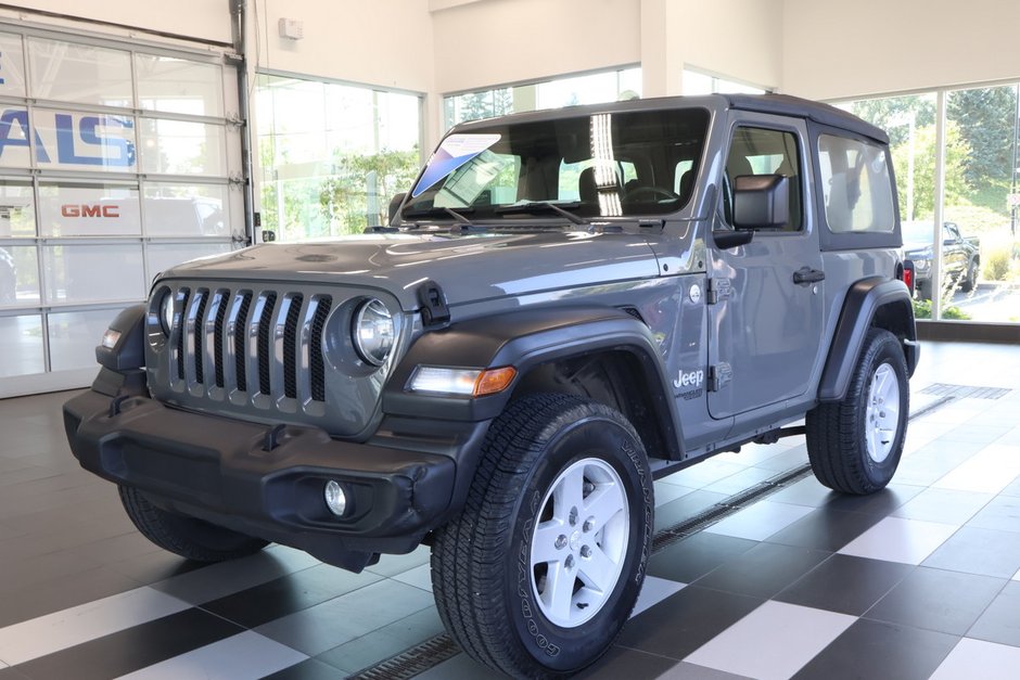 Jeep Wrangler Sport 2018 à Montréal, Québec - w940px