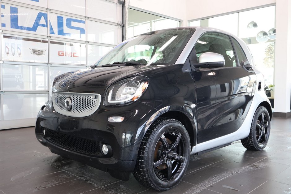 smart fortwo electric drive  2018 à Montréal, Québec - w940px