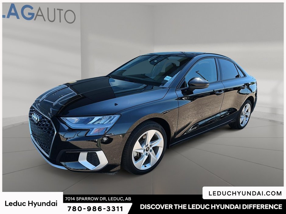 2022 Audi A3 40 Komfort-0