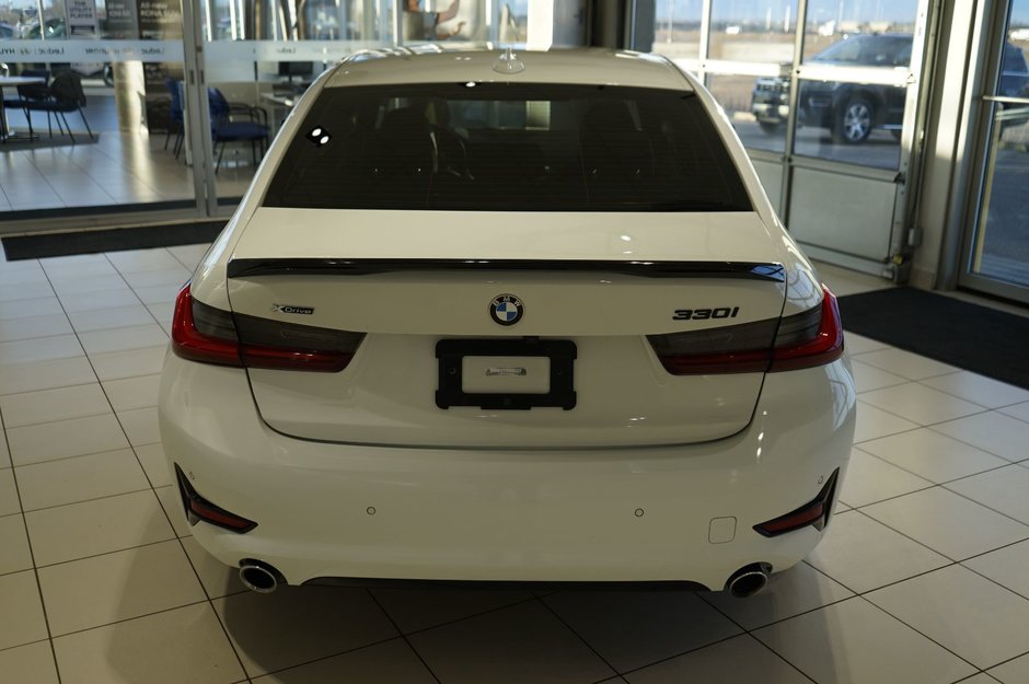 2022 BMW 3 Series 330i xDrive-3