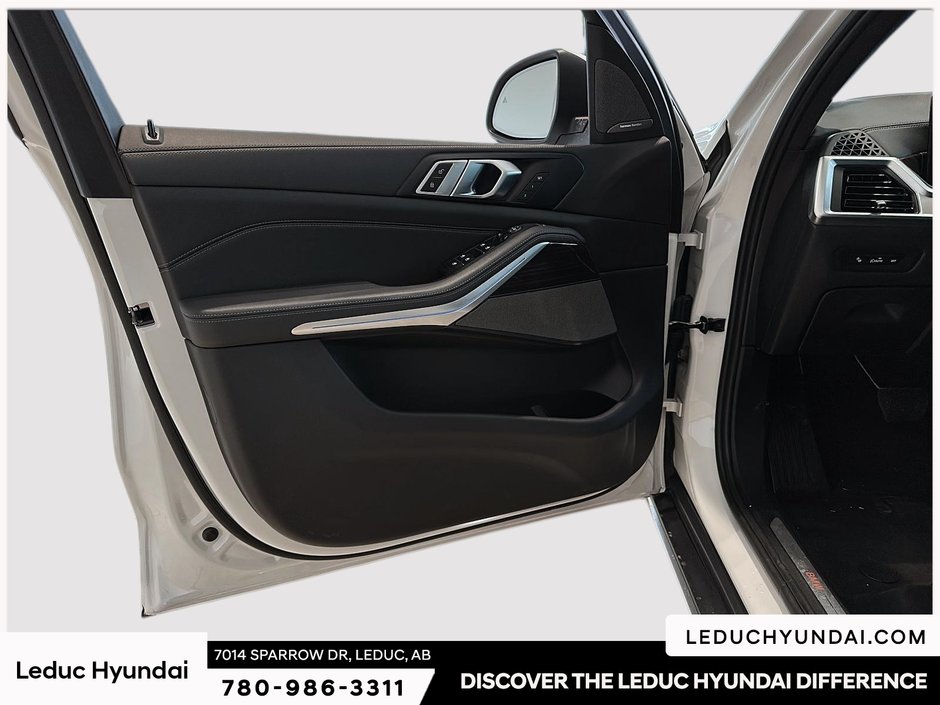 2024 BMW X5 xDrive40i-12