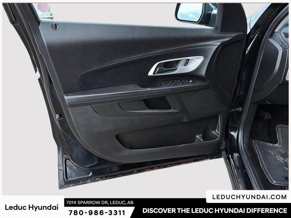 2017 Chevrolet Equinox Premier-11